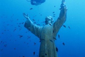 Scuba dive christ of the abyss on the amalfi coast